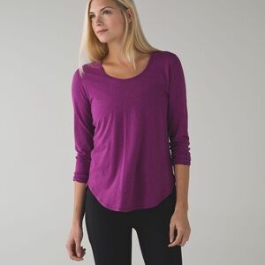 Lululemon Long Sleeve Berry Pink Scoop Neck no tag size 6